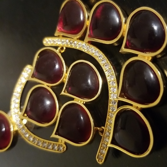 Maroon and Gold Earings - Picture 3 of 3